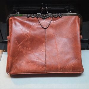 Kiss Clasp Closure Cognac Brown Crossbody Handbag Purse